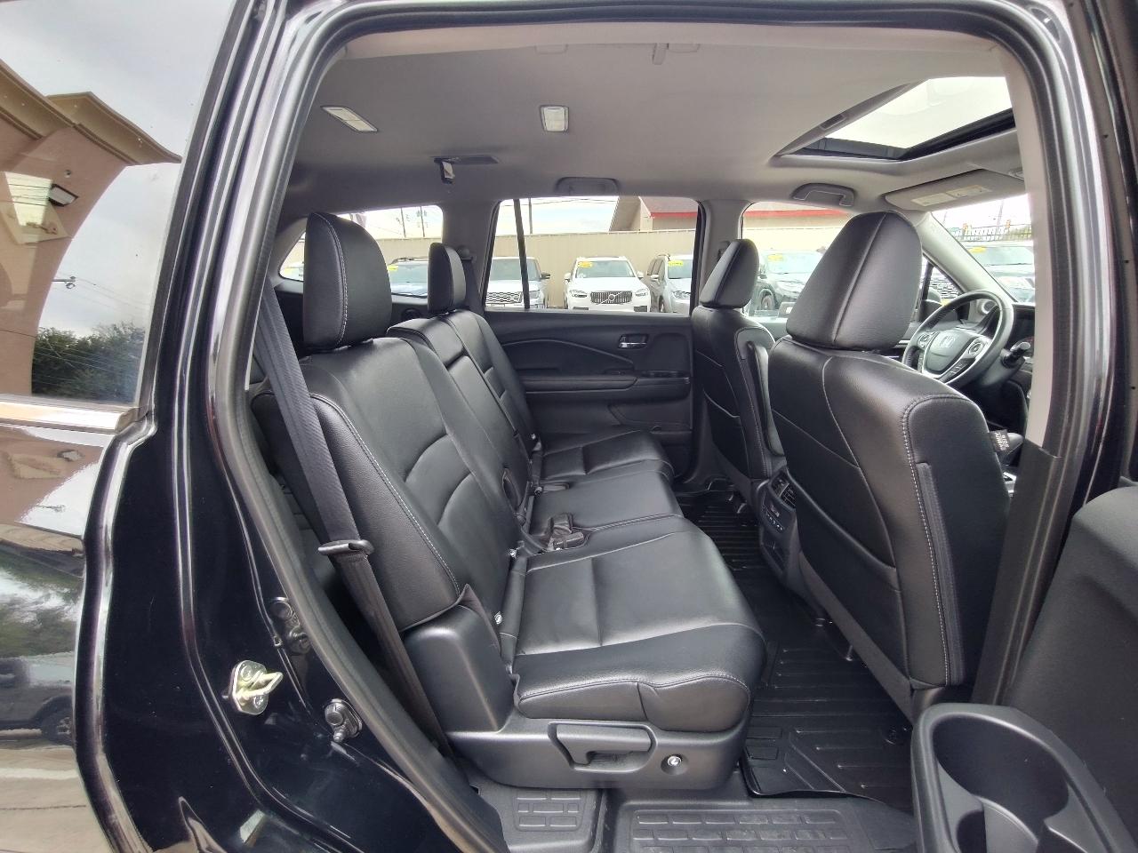 Honda Pilot EX-L w/Honda Sensing 2017