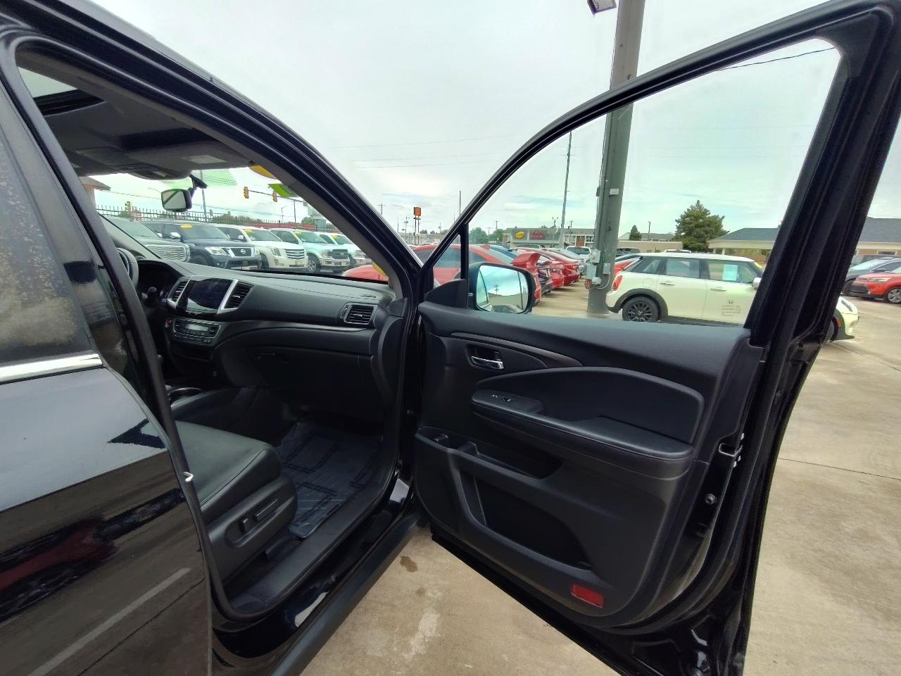 Honda Pilot EX-L w/Honda Sensing 2017