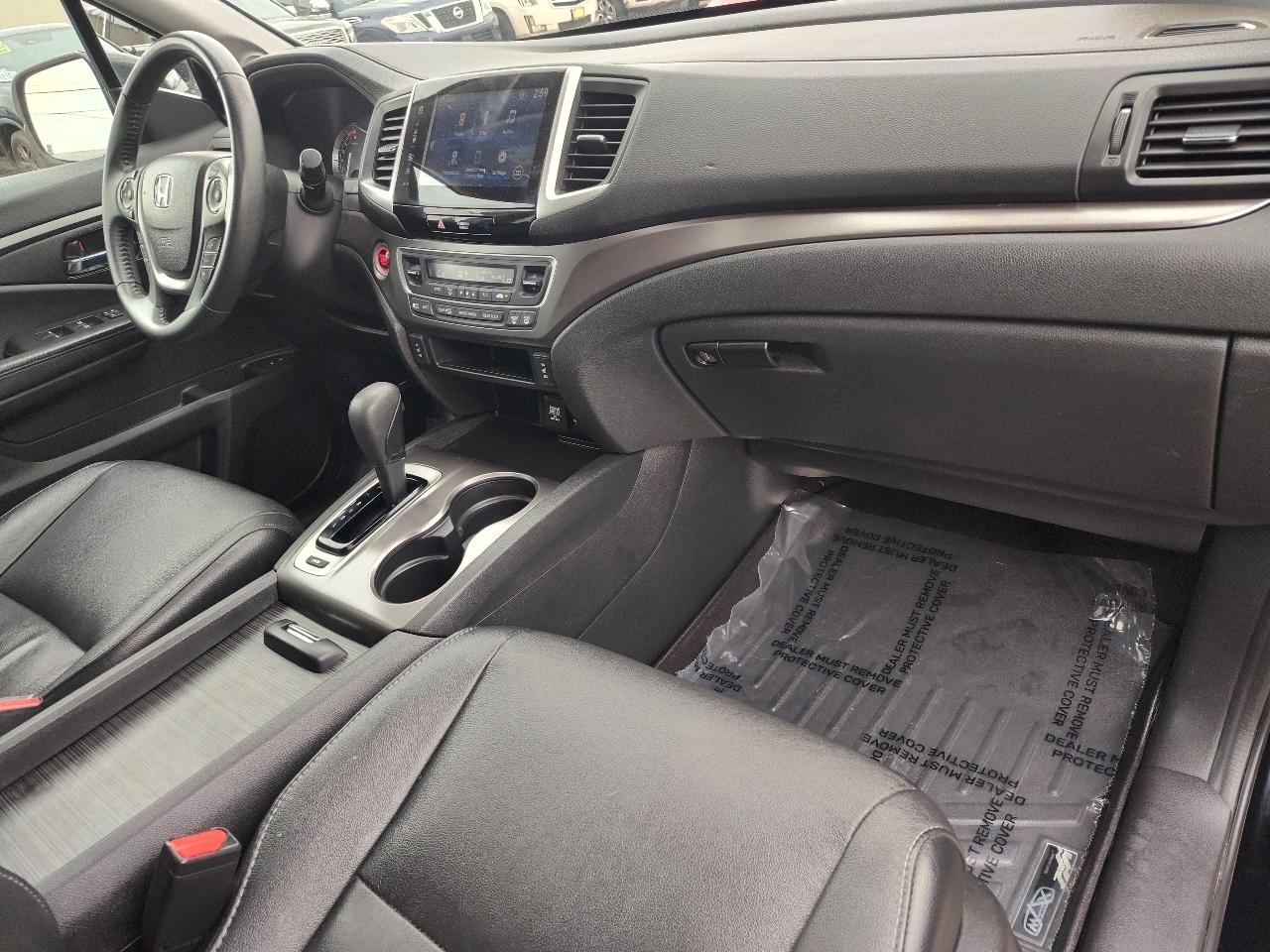 Honda Pilot EX-L w/Honda Sensing 2017