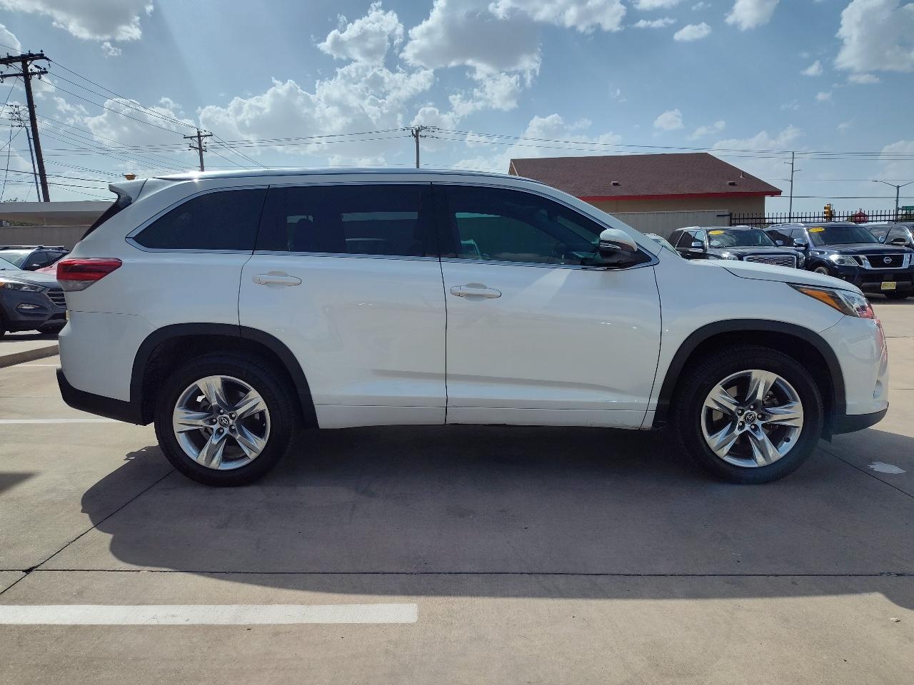 Toyota Highlander Limited FWD V6 2018