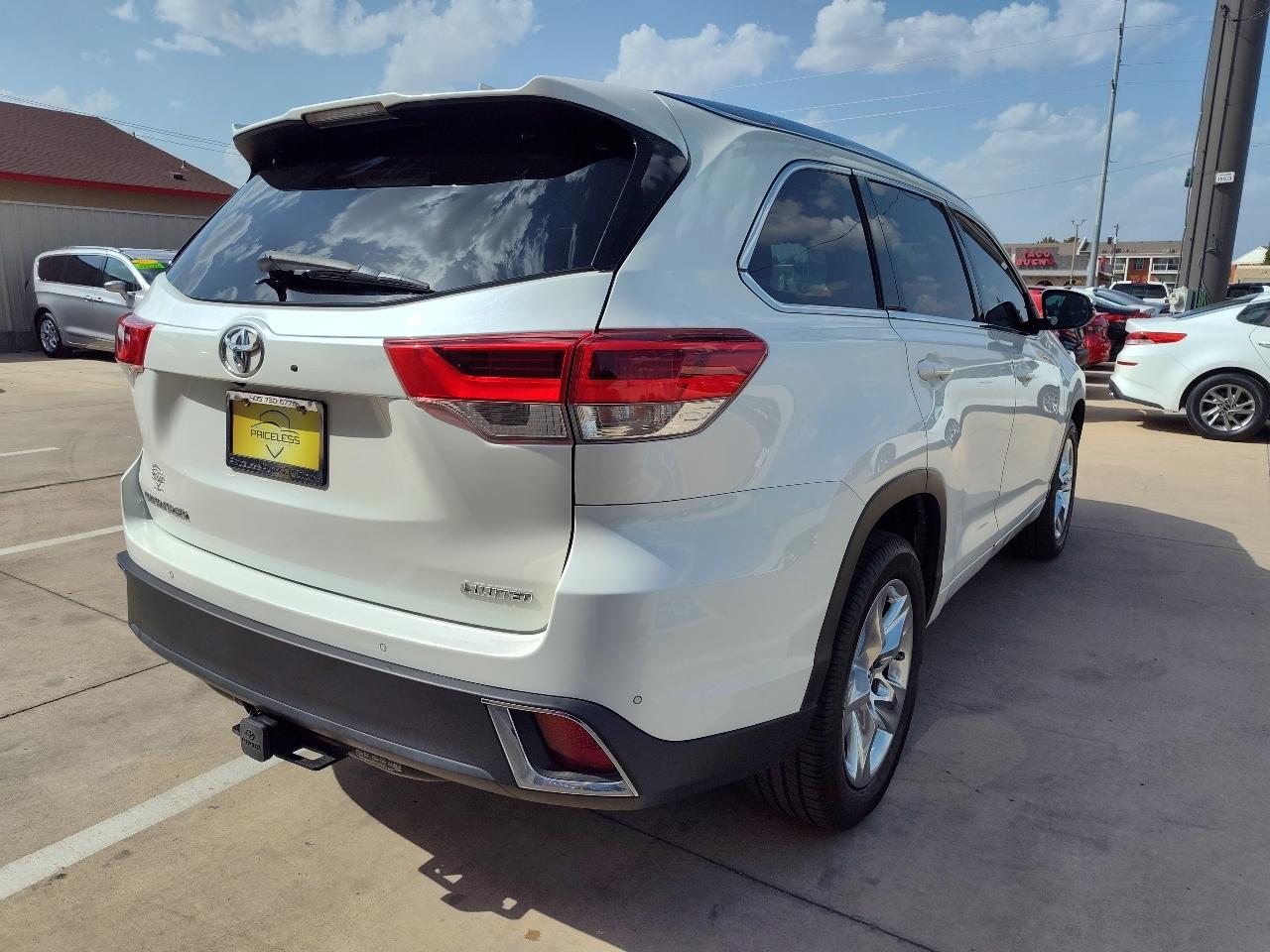 Toyota Highlander Limited FWD V6 2018