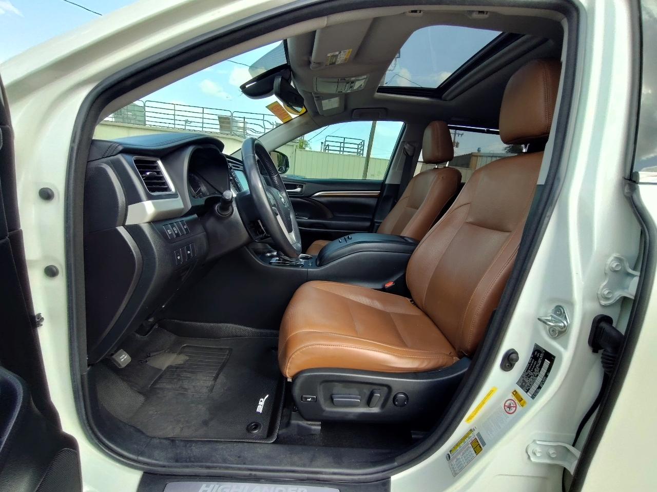 Toyota Highlander Limited FWD V6 2018