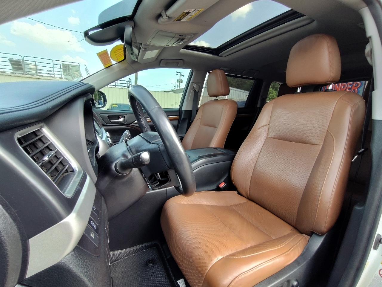 Toyota Highlander Limited FWD V6 2018