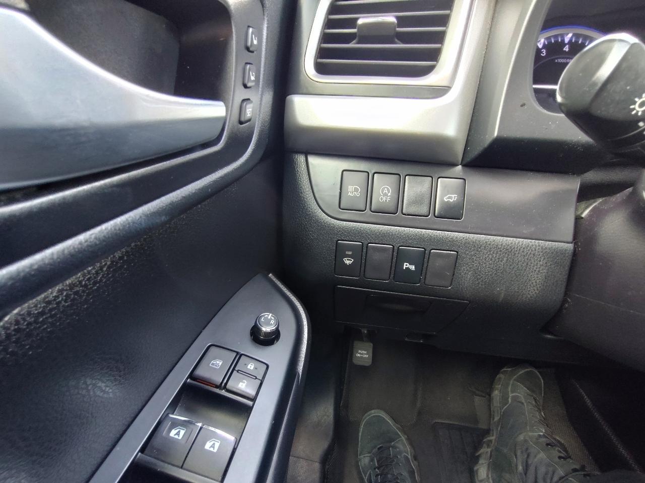 Toyota Highlander Limited FWD V6 2018