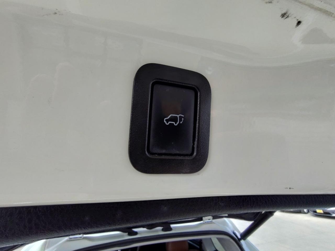 Toyota Highlander Limited FWD V6 2018