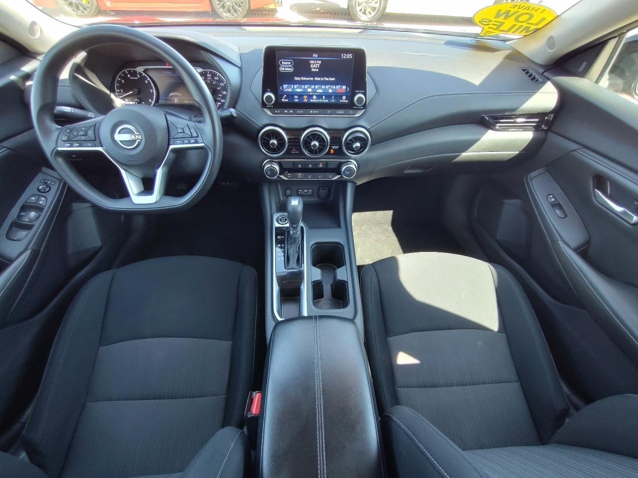 Nissan Sentra SV 4D Sedan 2024