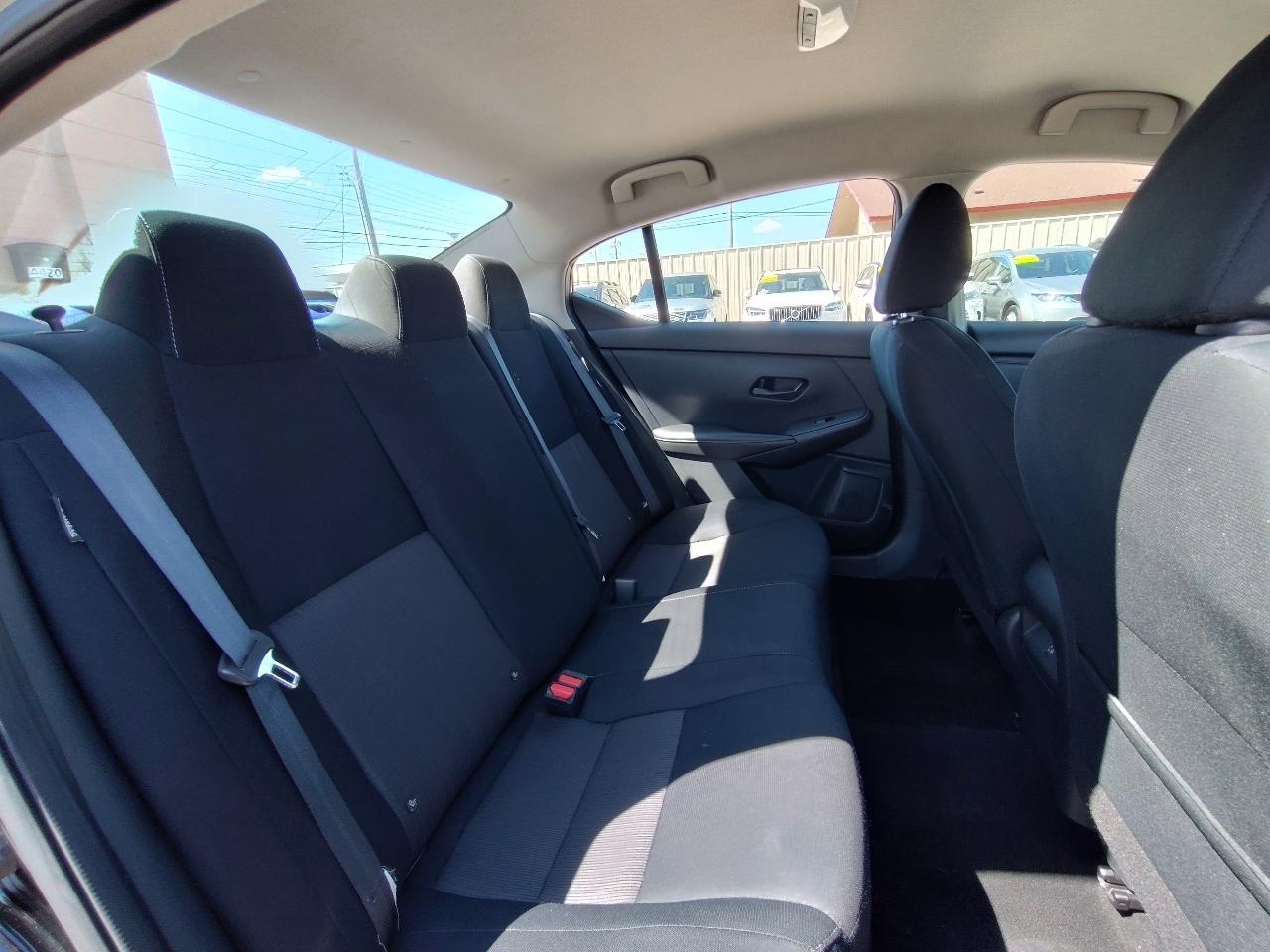 Nissan Sentra SV 4D Sedan 2024