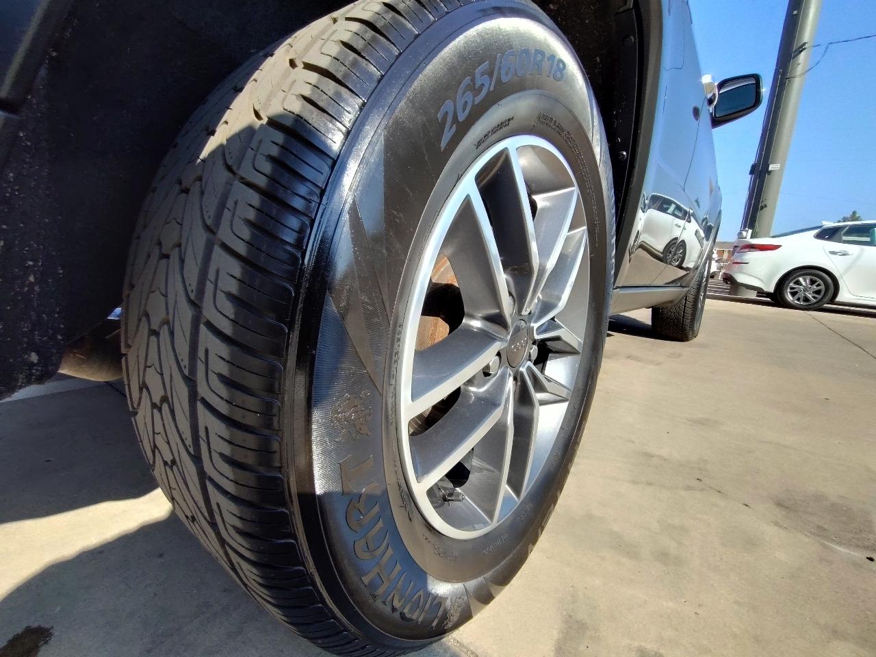 Jeep Grand Cherokee Limited 4D SUV 4WD 2020