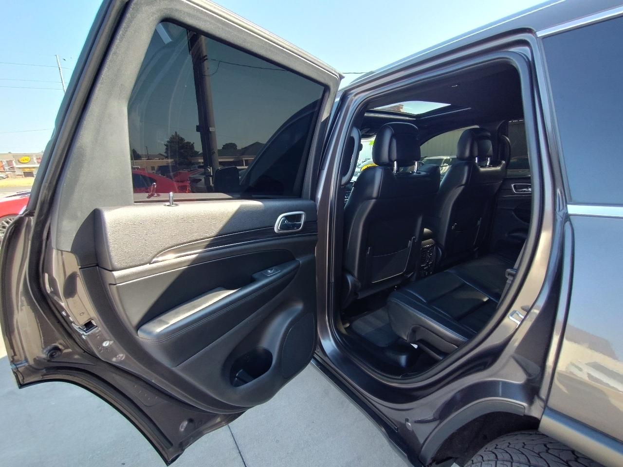 Jeep Grand Cherokee Limited 4D SUV 4WD 2020