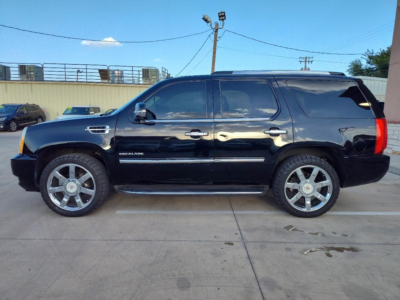 Cadillac Escalade  2012