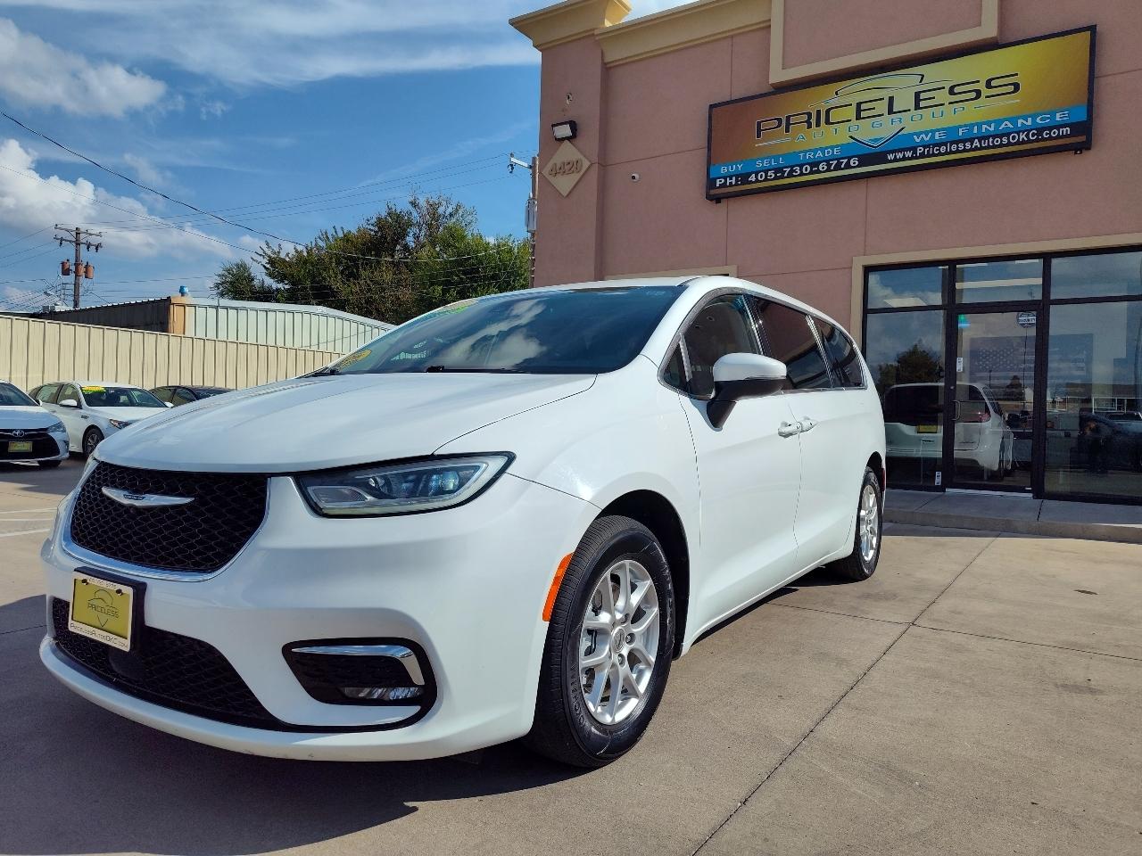 Chrysler Pacifica Touring L Plus 2023