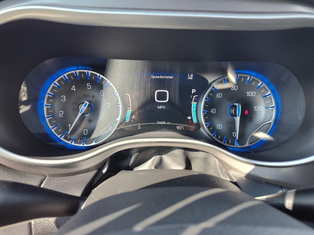 Chrysler Pacifica Touring L Plus 2023