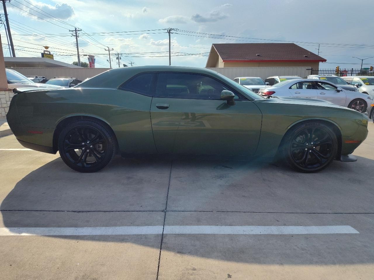 Dodge Challenger GT Coupe 2022