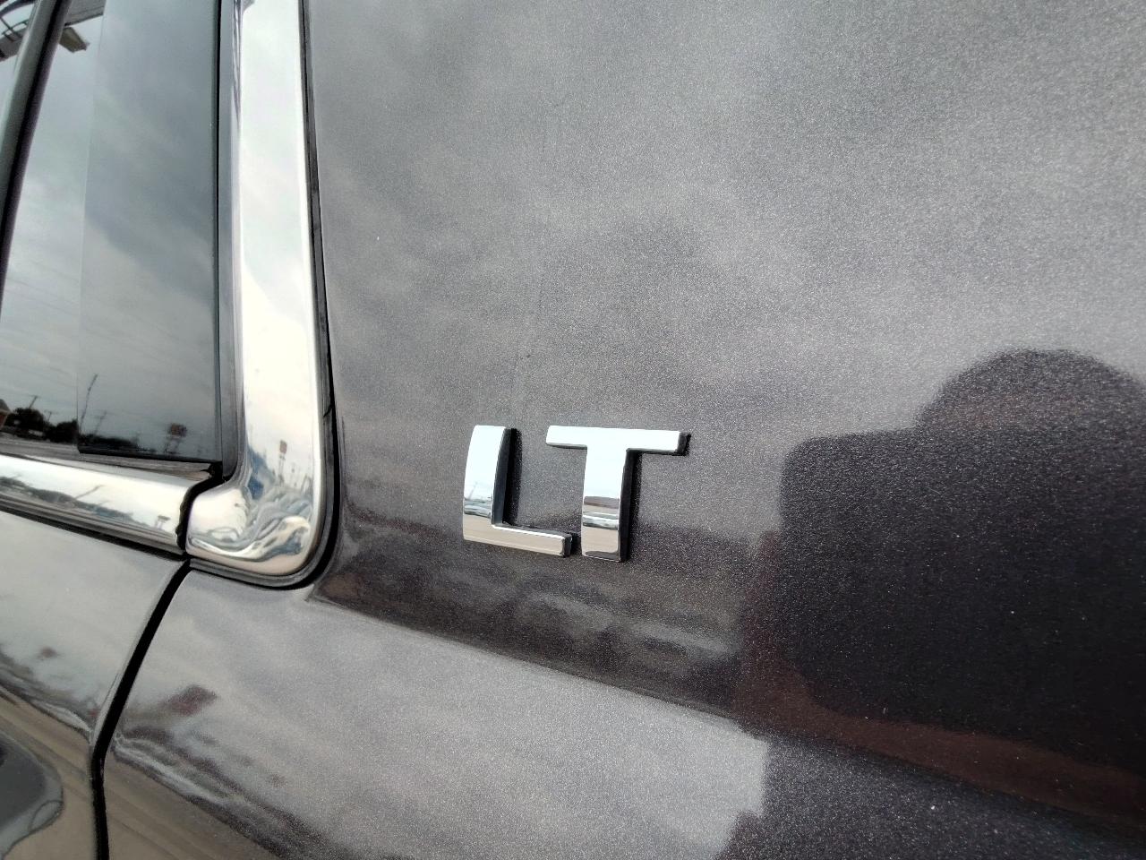 Chevrolet Tahoe LT 4D SUV RWD 2017