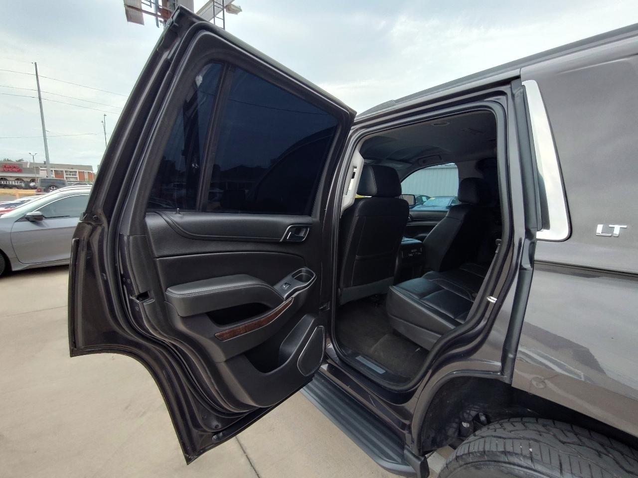 Chevrolet Tahoe LT 4D SUV RWD 2017