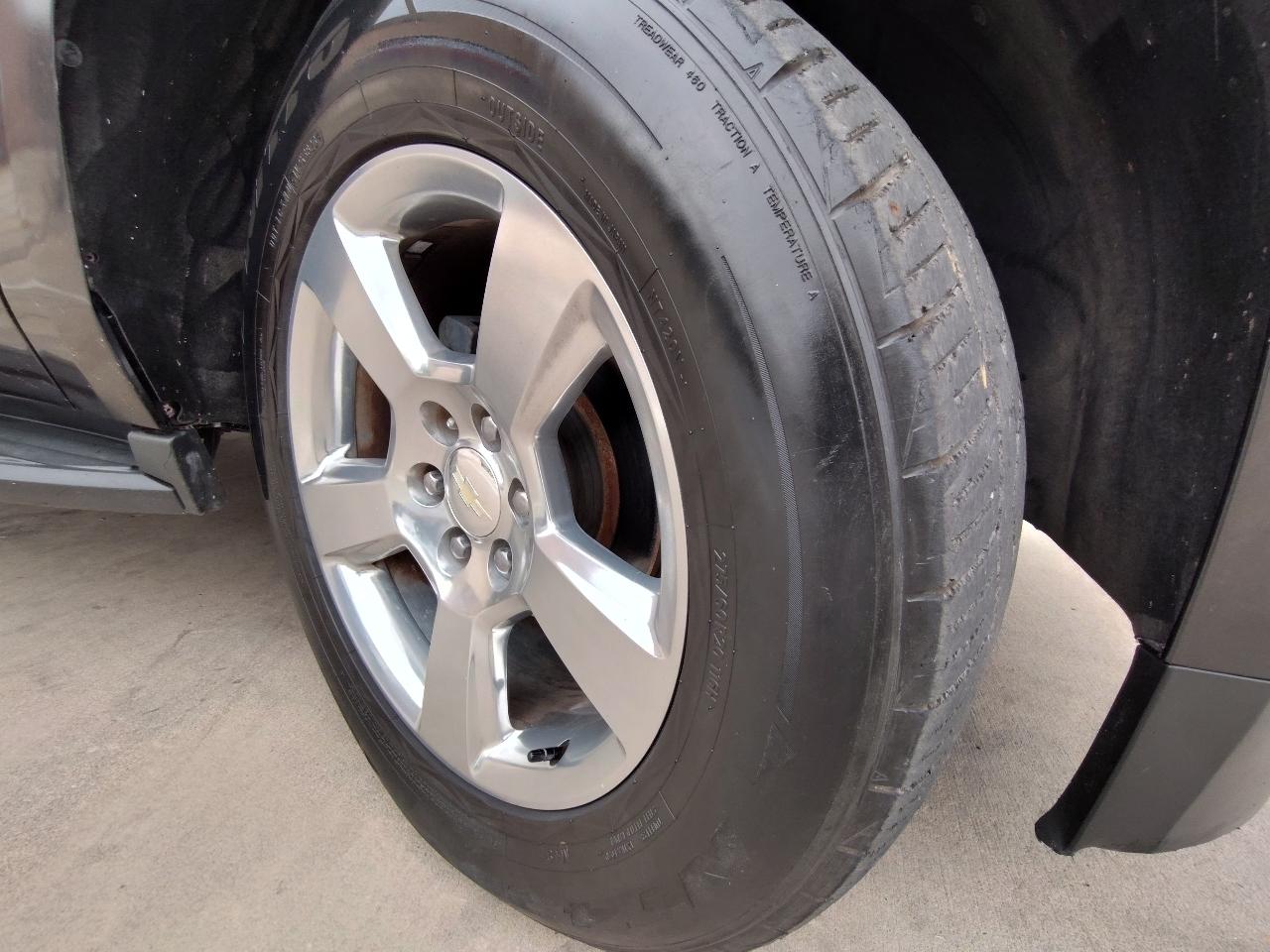 Chevrolet Tahoe LT 4D SUV RWD 2017