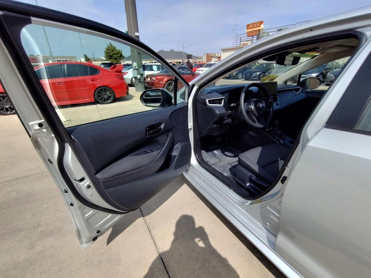 Toyota Corolla  2025