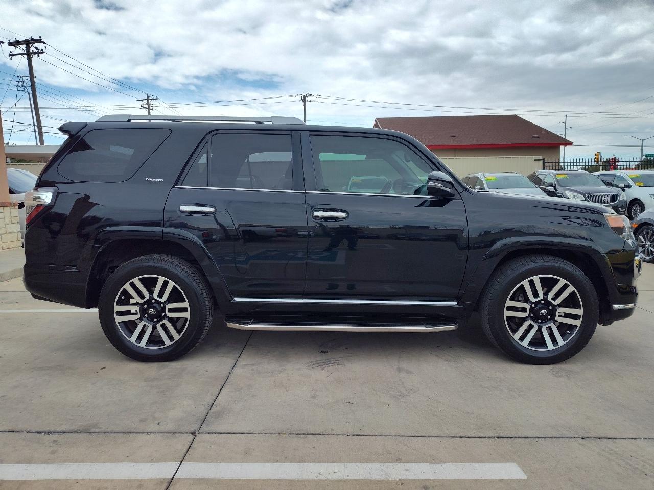 Toyota 4Runner  2017