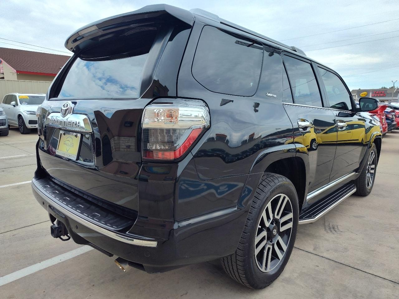 Toyota 4Runner  2017