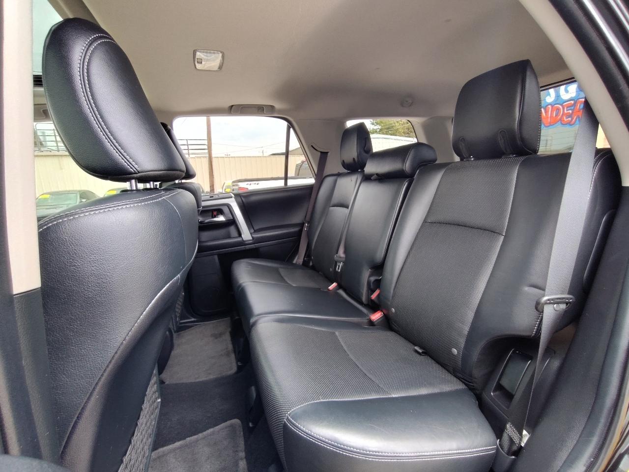Toyota 4Runner  2017