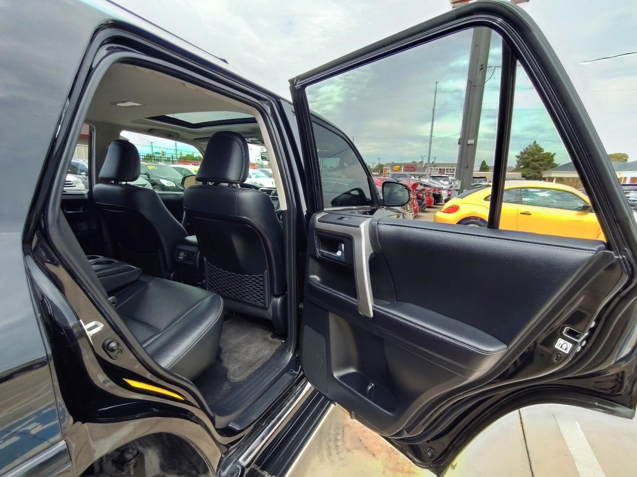 Toyota 4Runner  2017
