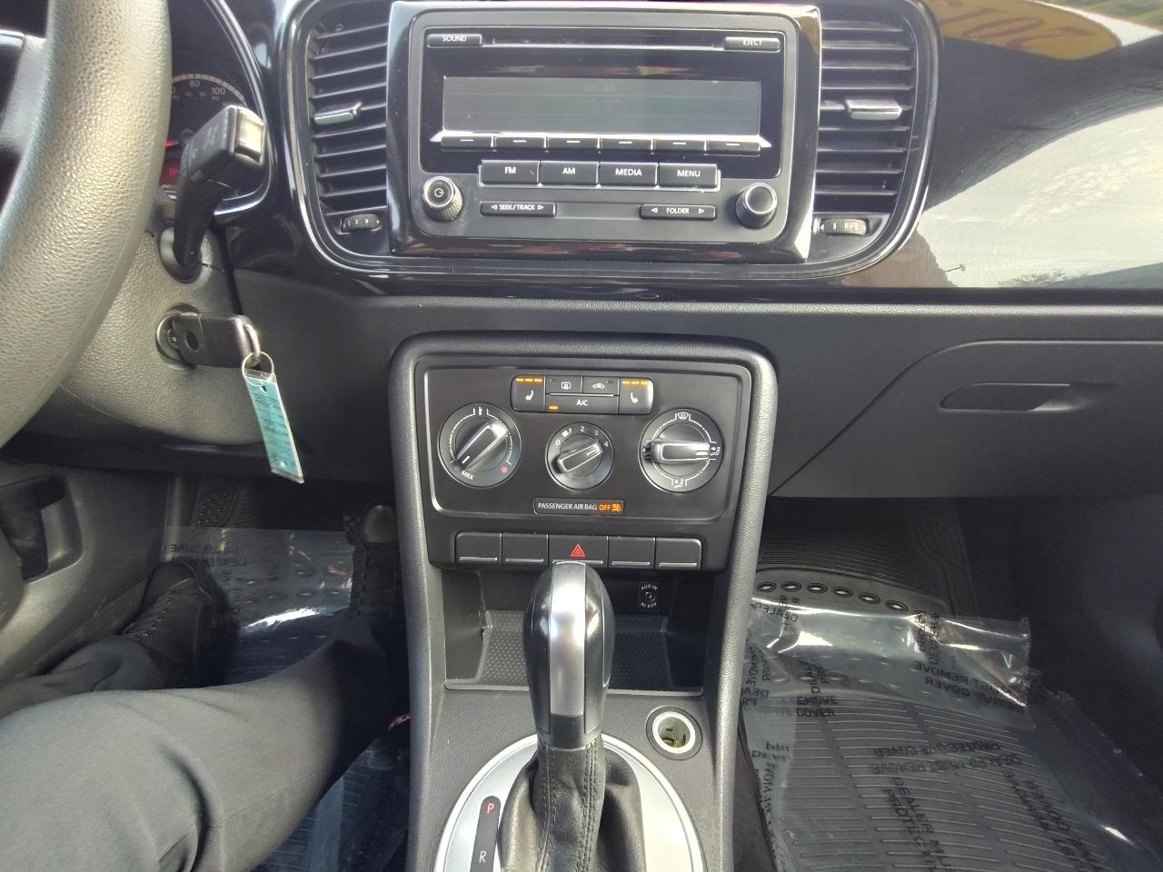 Volkswagen Beetle 1.8T Classic Auto 2015