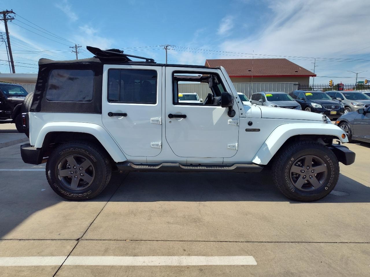Jeep Wrangler  2016
