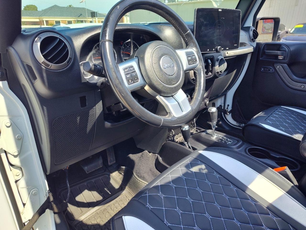 Jeep Wrangler  2016
