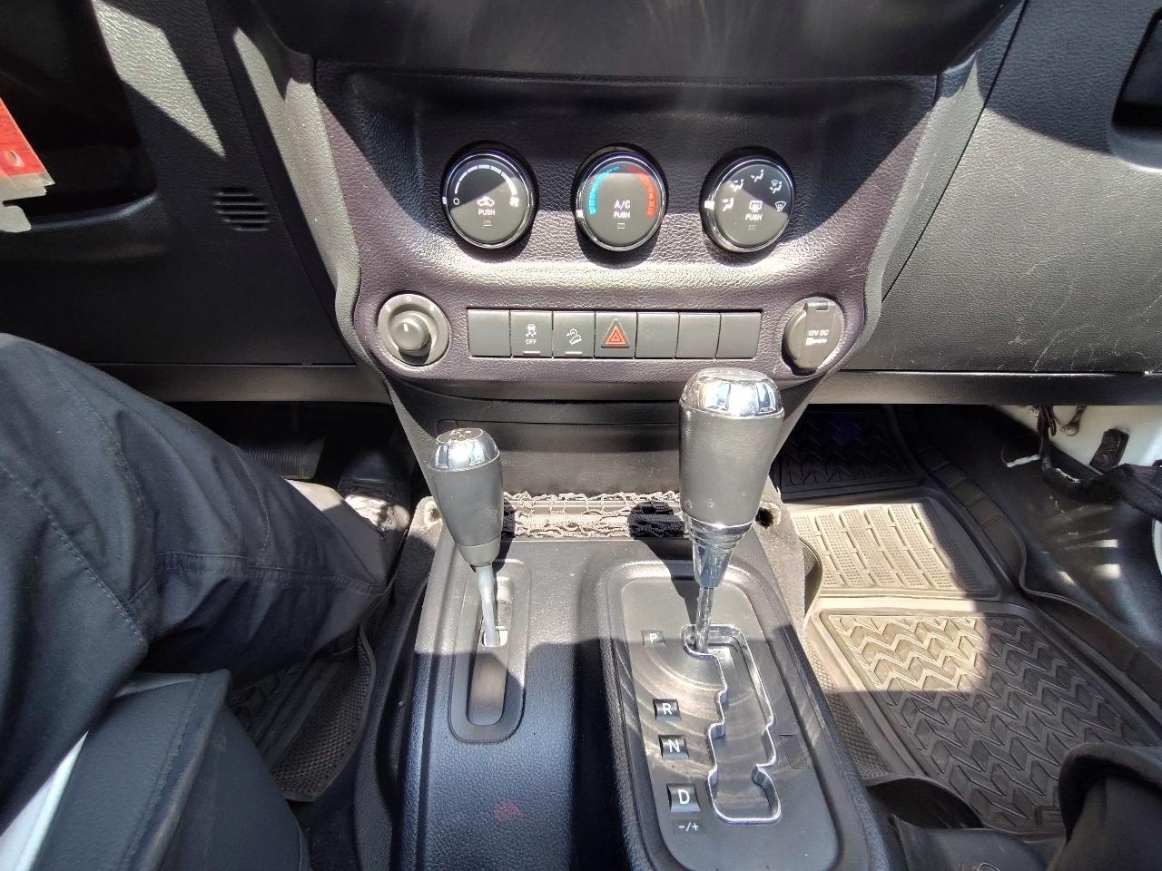 Jeep Wrangler  2016