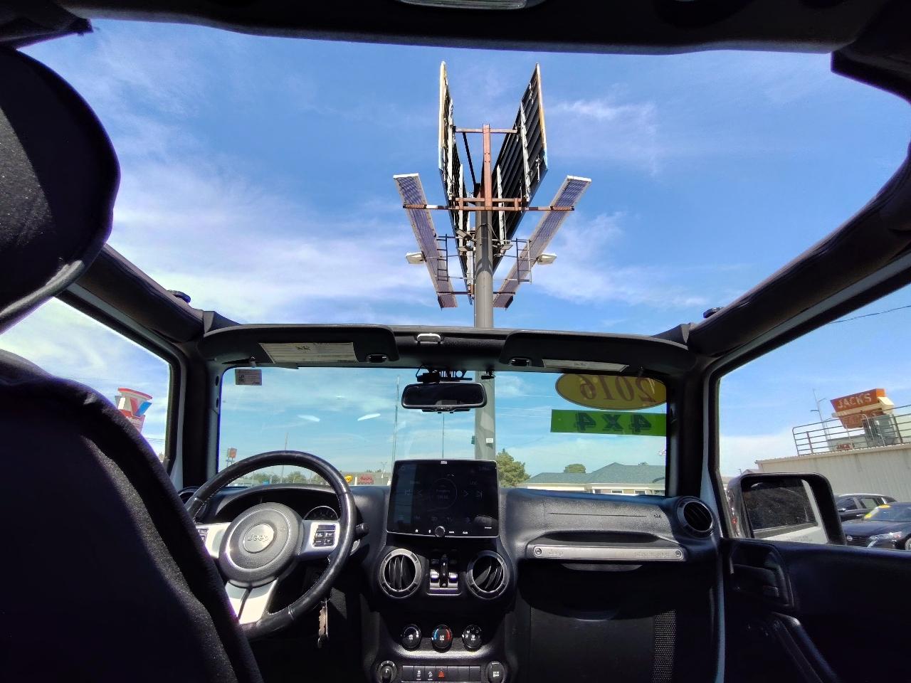 Jeep Wrangler  2016
