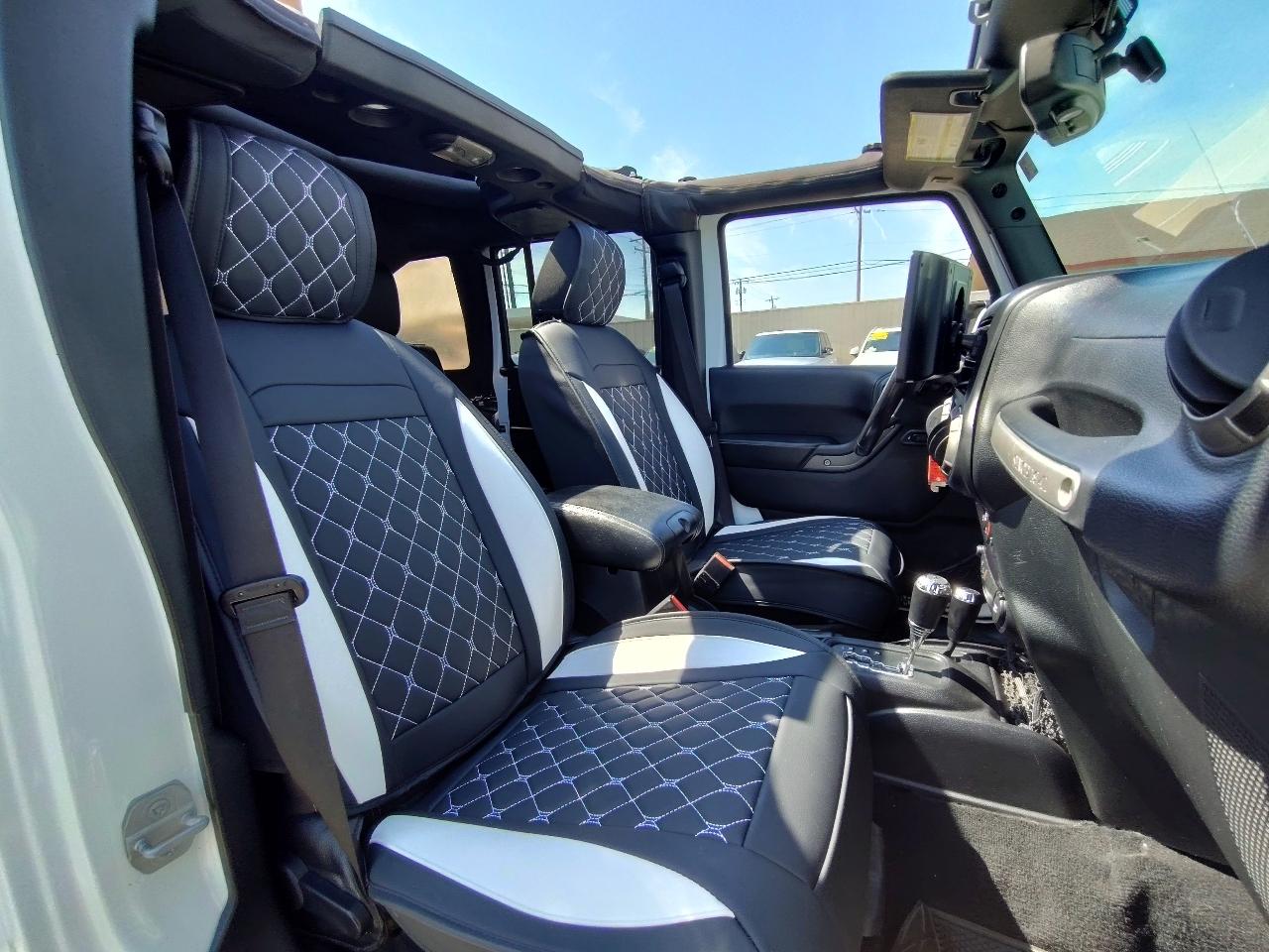 Jeep Wrangler  2016