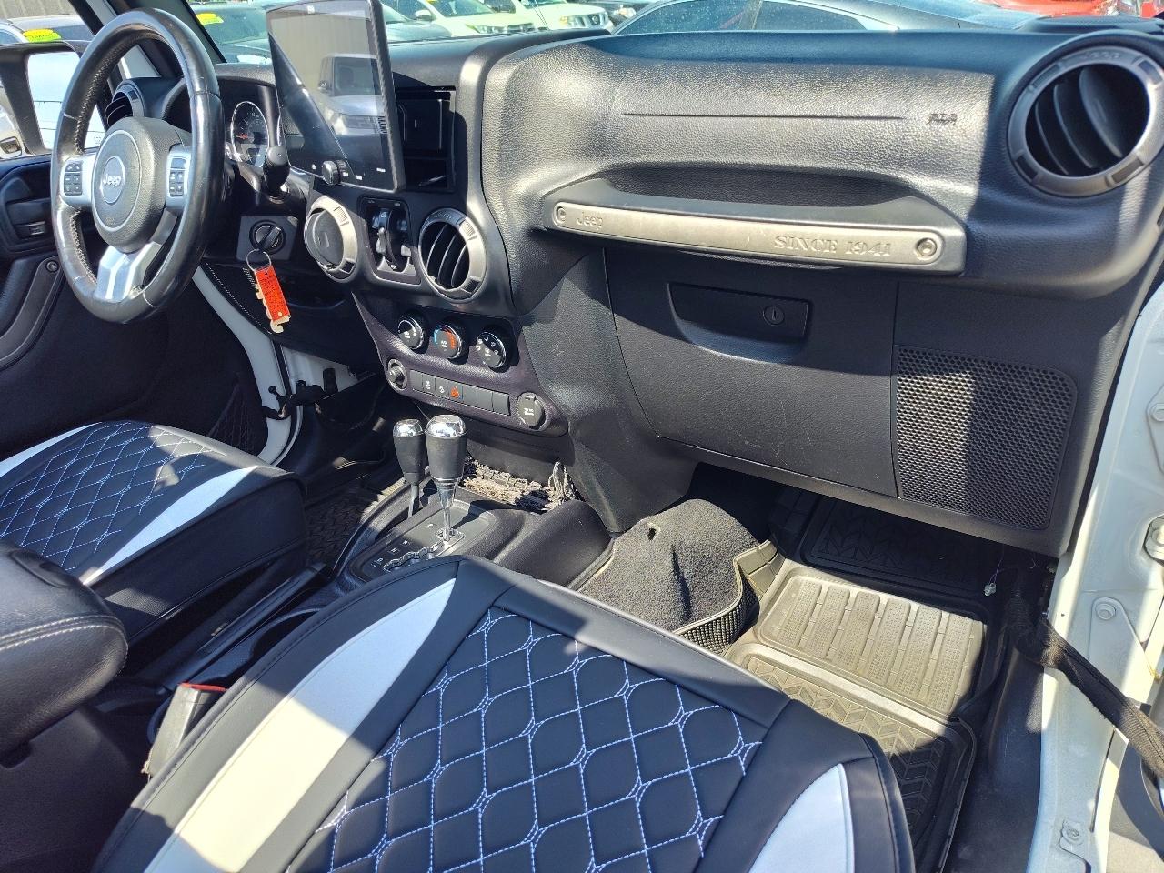 Jeep Wrangler  2016