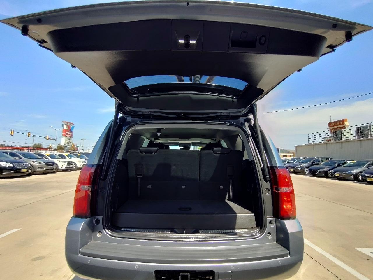 Chevrolet Tahoe LT 4D SUV 4WD 2018