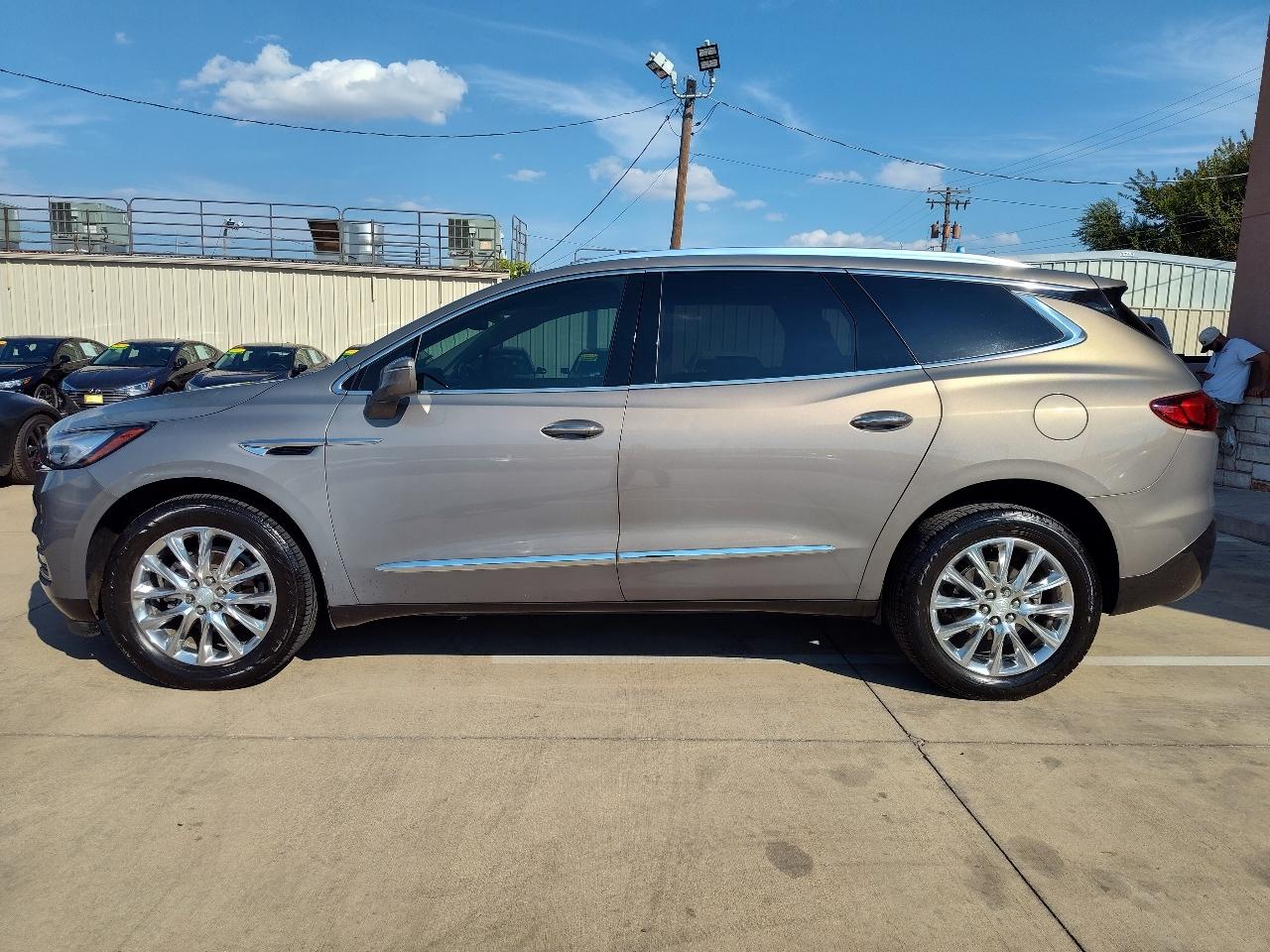 Buick Enclave Premium 4D SUV FWD 2018