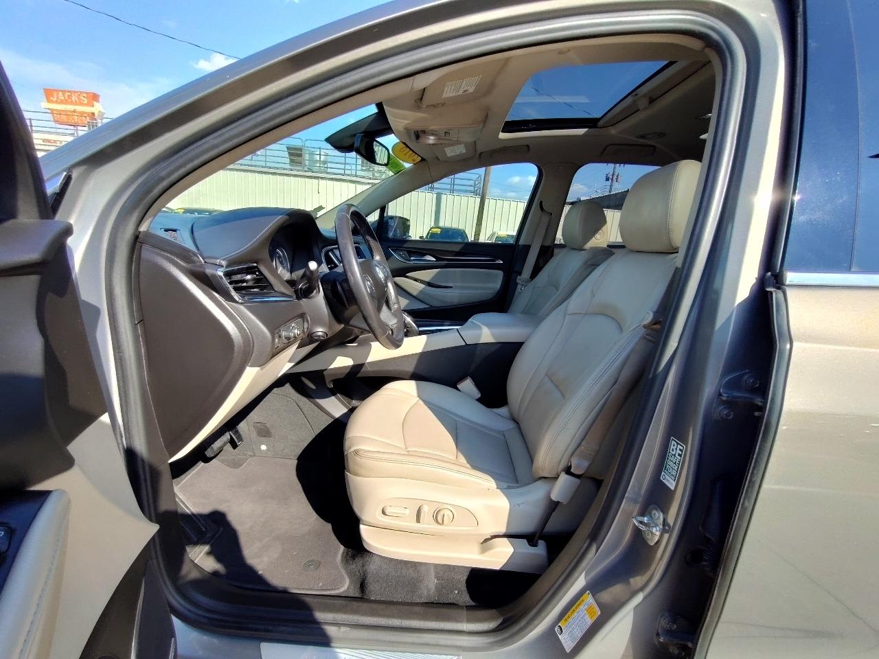 Buick Enclave Premium 4D SUV FWD 2018