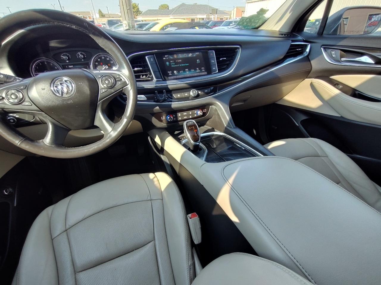 Buick Enclave Premium 4D SUV FWD 2018