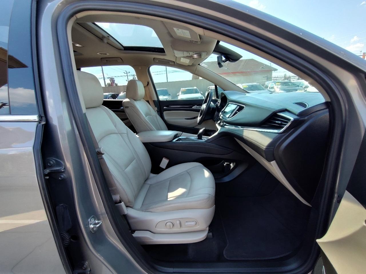 Buick Enclave Premium 4D SUV FWD 2018