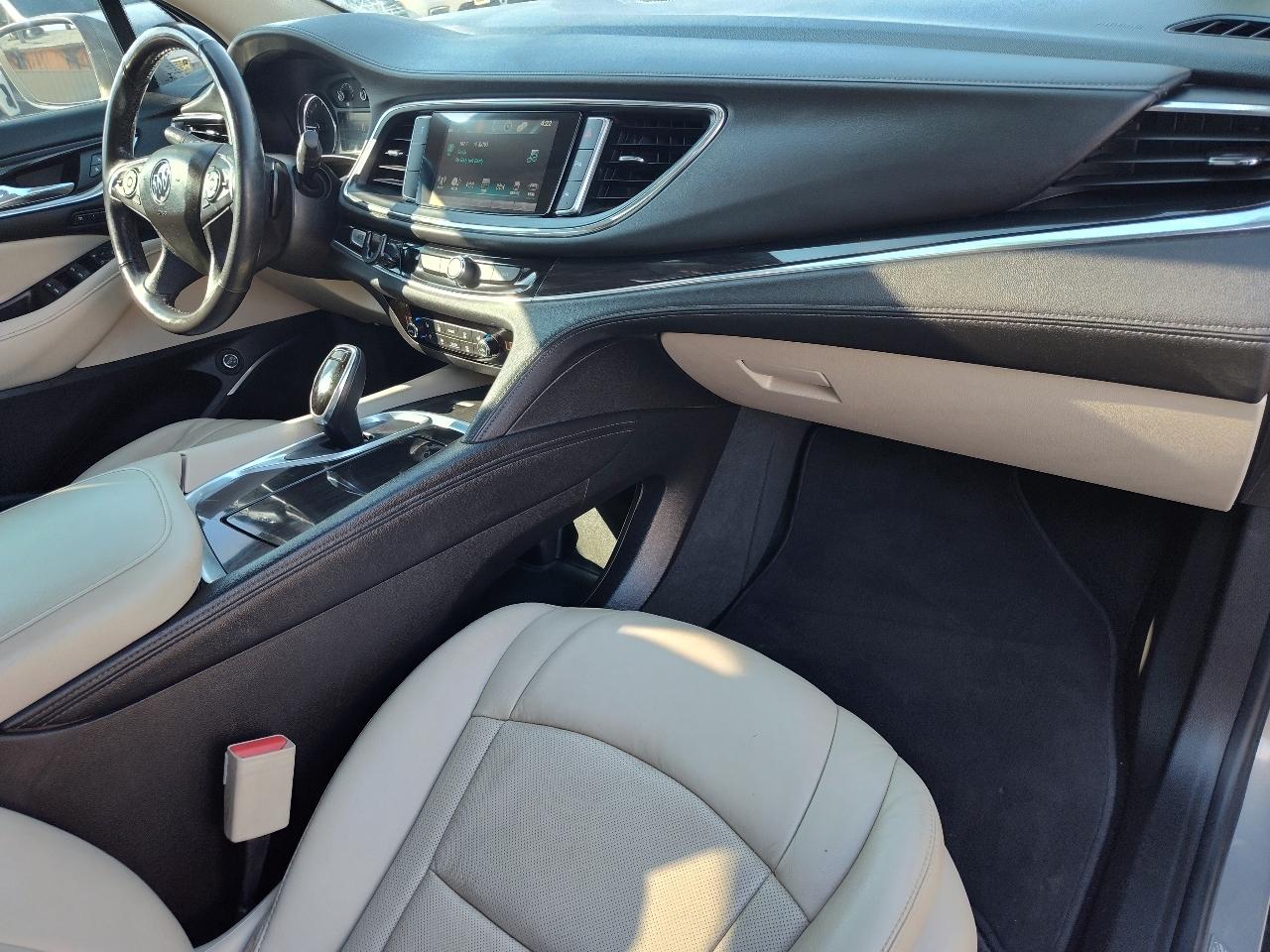 Buick Enclave Premium 4D SUV FWD 2018