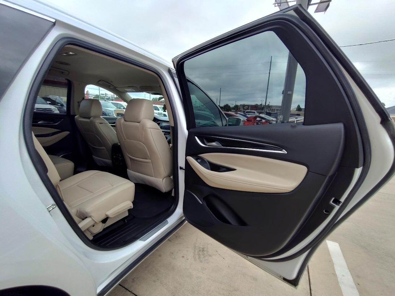 Buick Enclave Essence FWD 2020