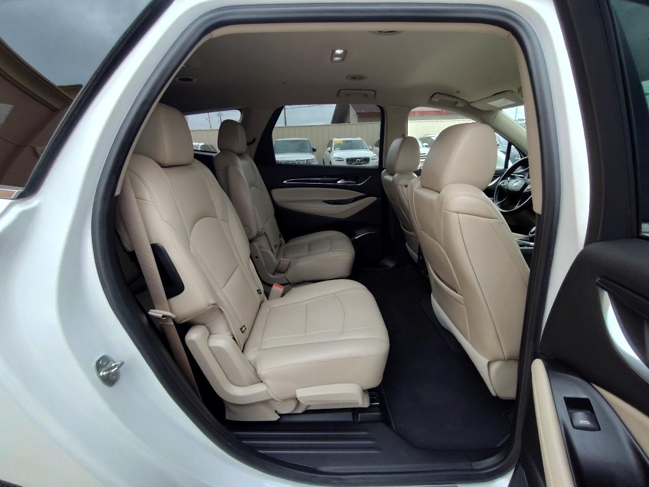 Buick Enclave Essence FWD 2020