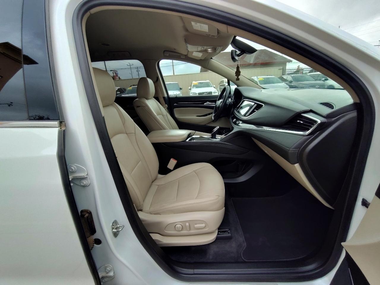 Buick Enclave Essence FWD 2020