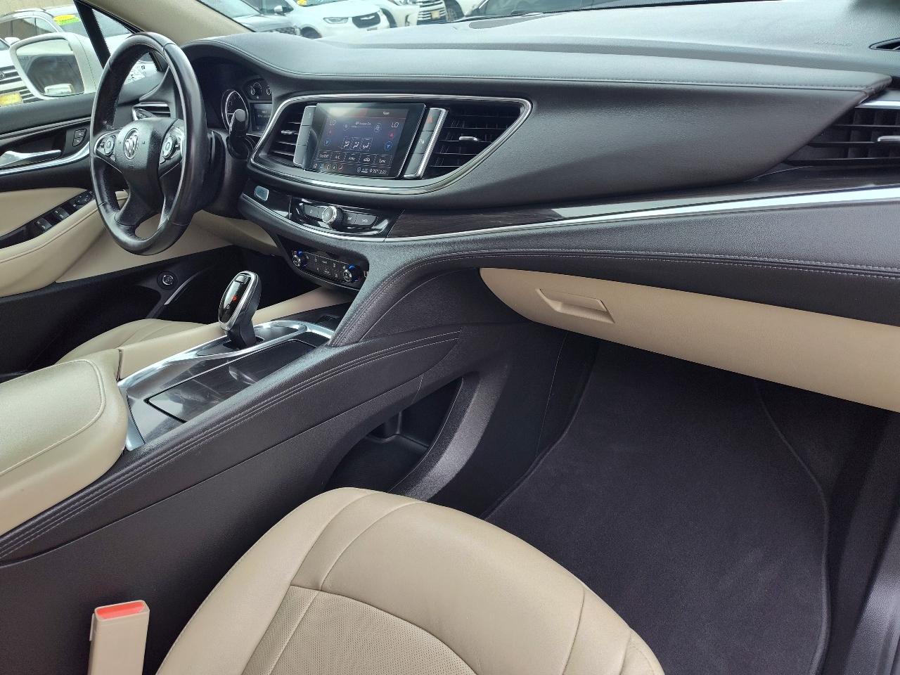 Buick Enclave Essence FWD 2020