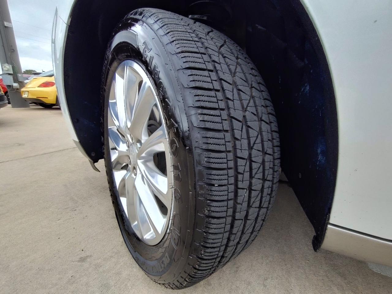 Buick Enclave Essence FWD 2020