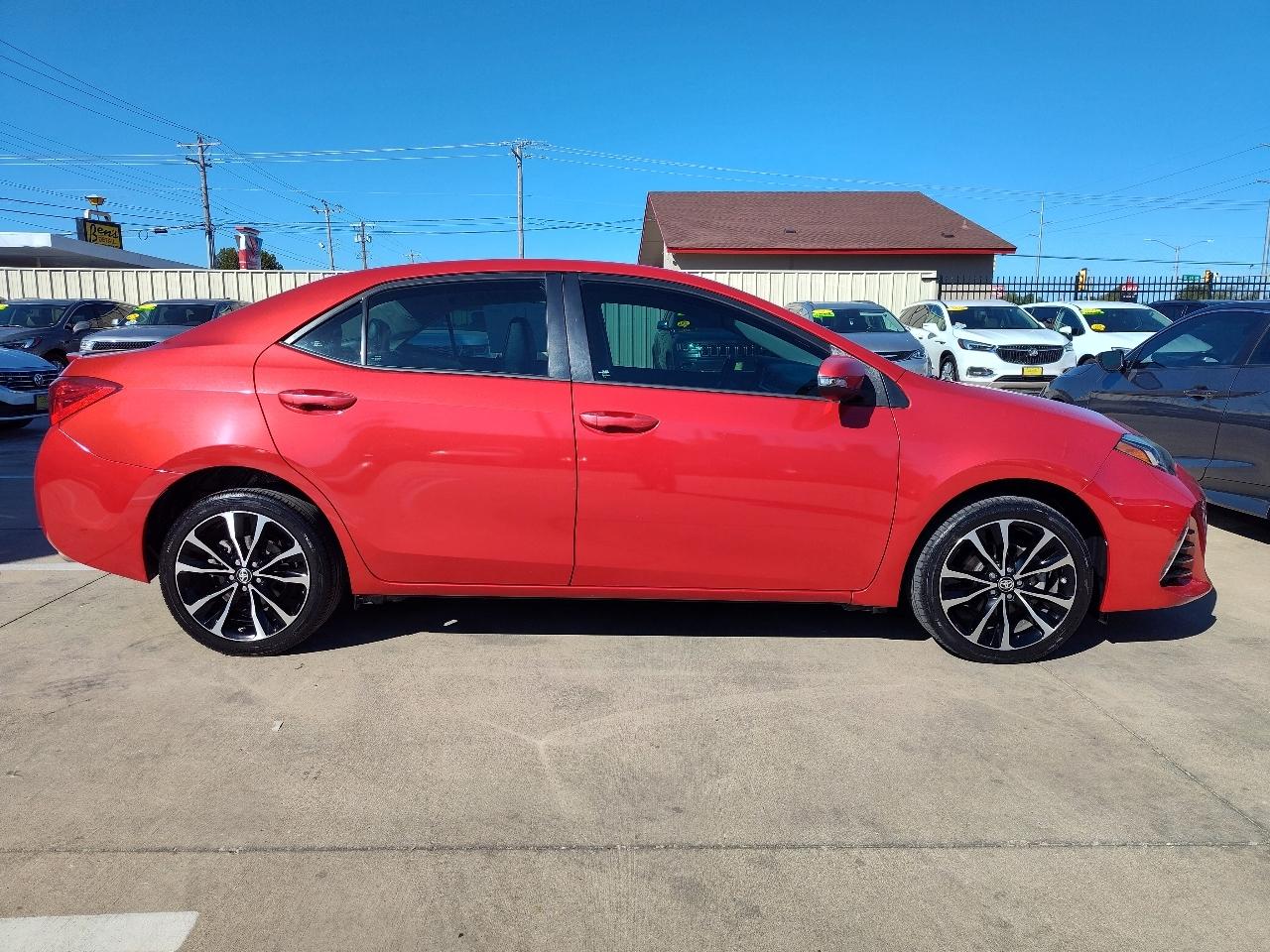Toyota Corolla SE 2017
