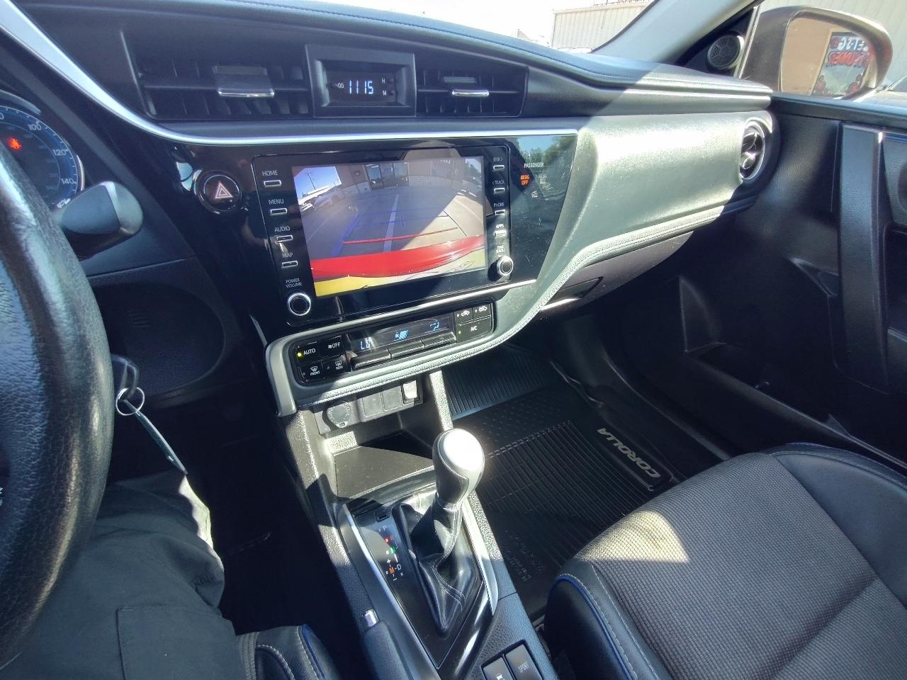 Toyota Corolla SE 2017