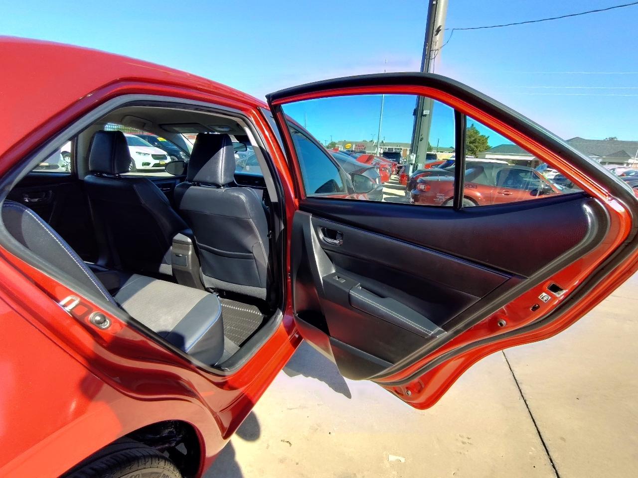 Toyota Corolla SE 2017