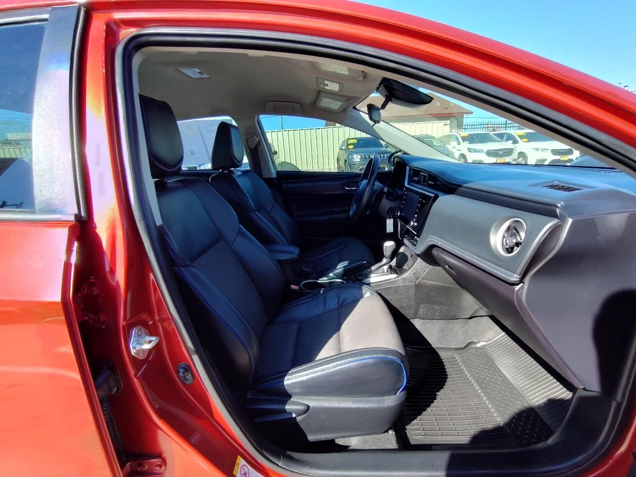 Toyota Corolla SE 2017