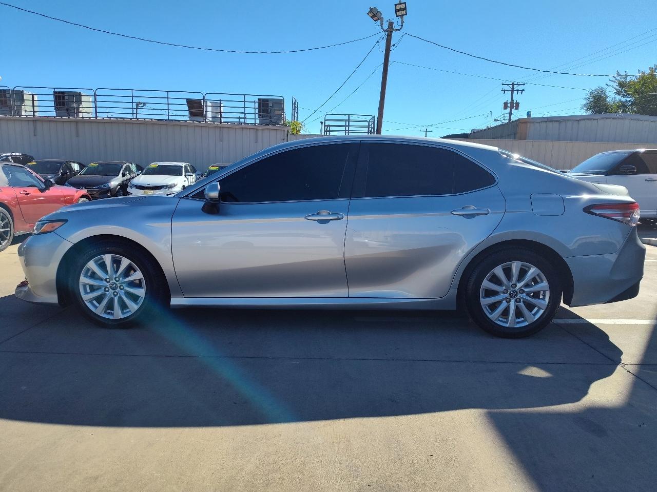 Toyota Camry  2018