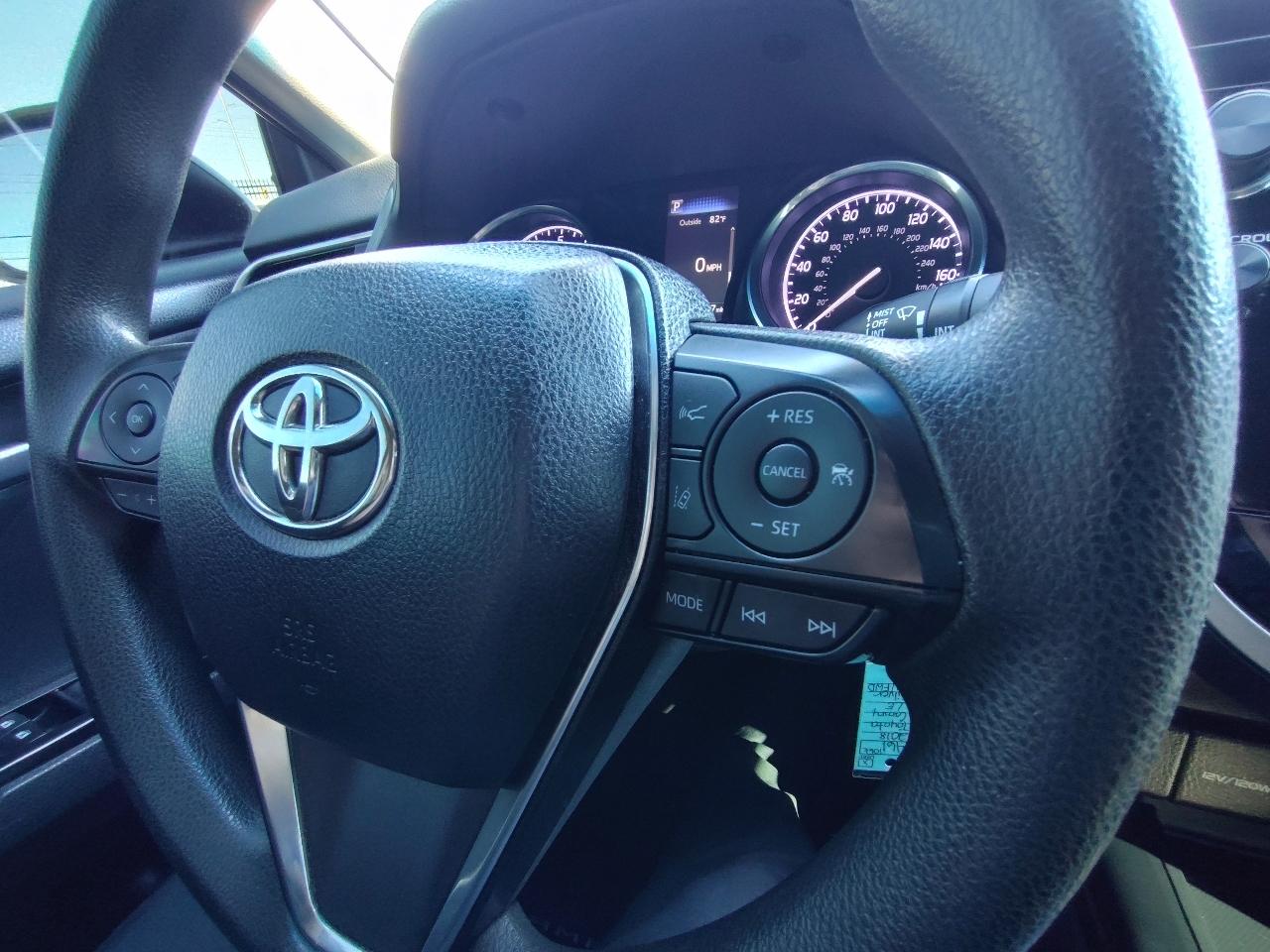 Toyota Camry  2018