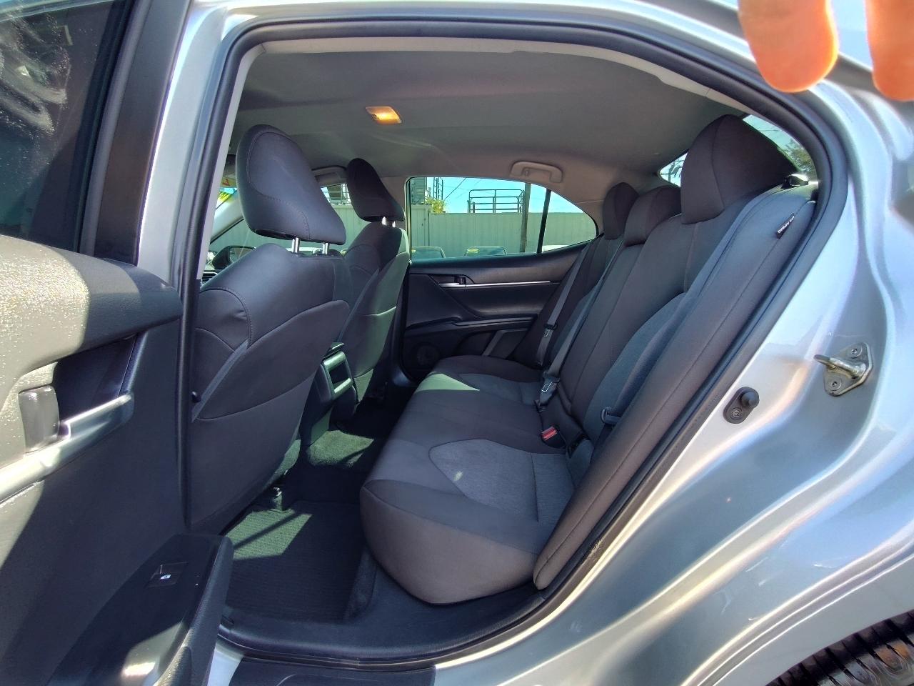 Toyota Camry  2018